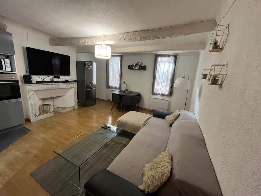 Charmant Appartement 2 Pieces En Plein Centre Ville Historique Aix-en-Provence Luaran gambar