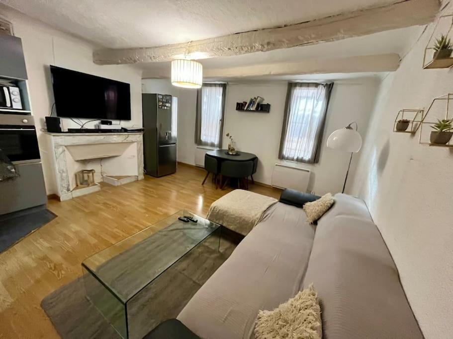 Charmant Appartement 2 Pieces En Plein Centre Ville Historique Aix-en-Provence Luaran gambar