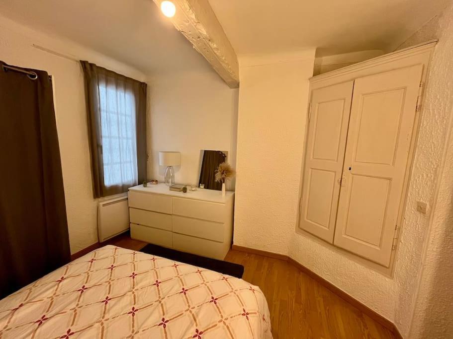 Charmant Appartement 2 Pieces En Plein Centre Ville Historique Aix-en-Provence Luaran gambar